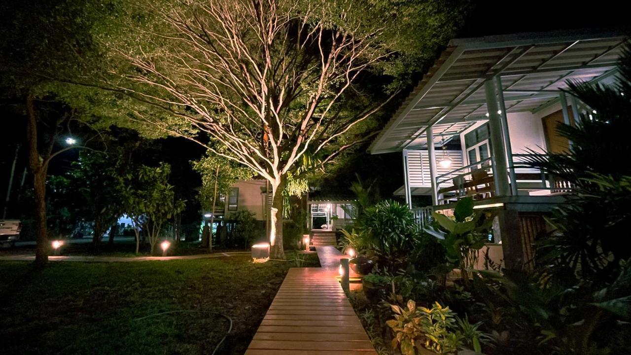 Rimsira Villa Chumphon Exterior photo