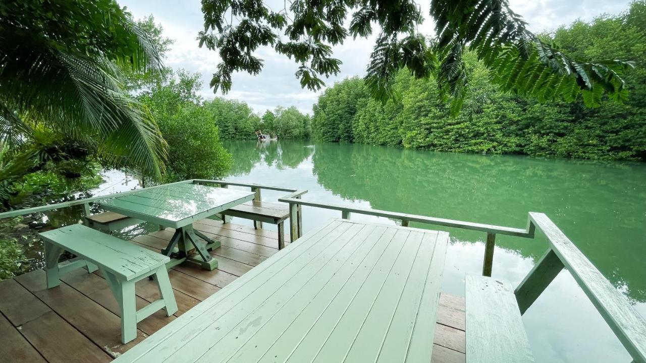 Rimsira Villa Chumphon Exterior photo
